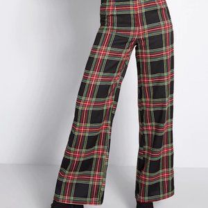 ModCloth x Collectif All Squared Away Black Plaid Pants with Belt!!